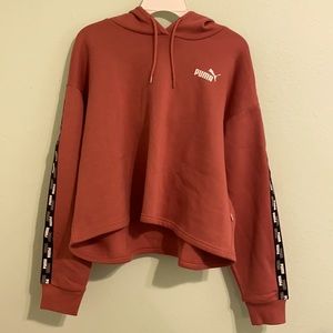 Puma women’s sweater XL